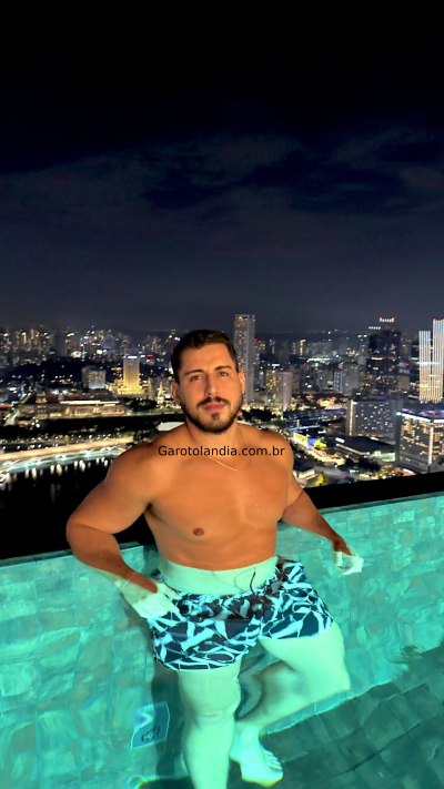 garoto de programa - Adrian