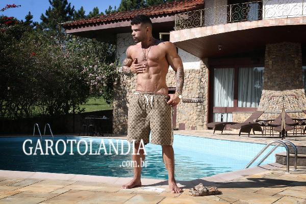 Garoto de programa, acompanhante masculino - Apolo Guerra