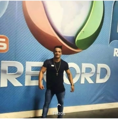 garoto de programa - César