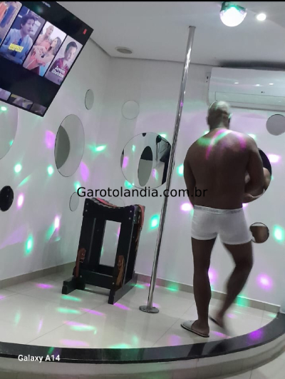 garoto de programa - Diamante Negro