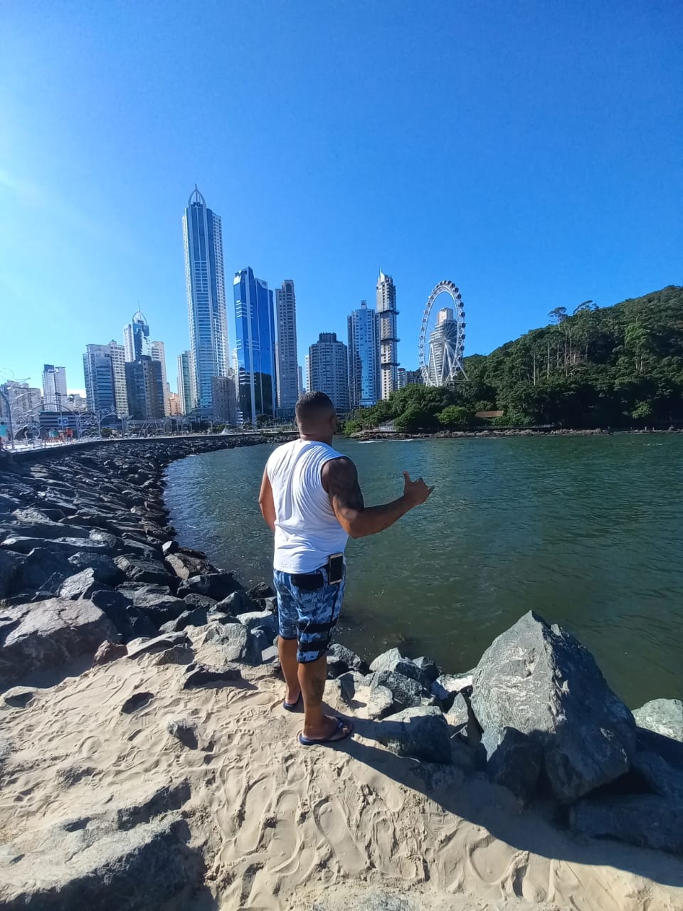  garoto de programa AGuerreiro