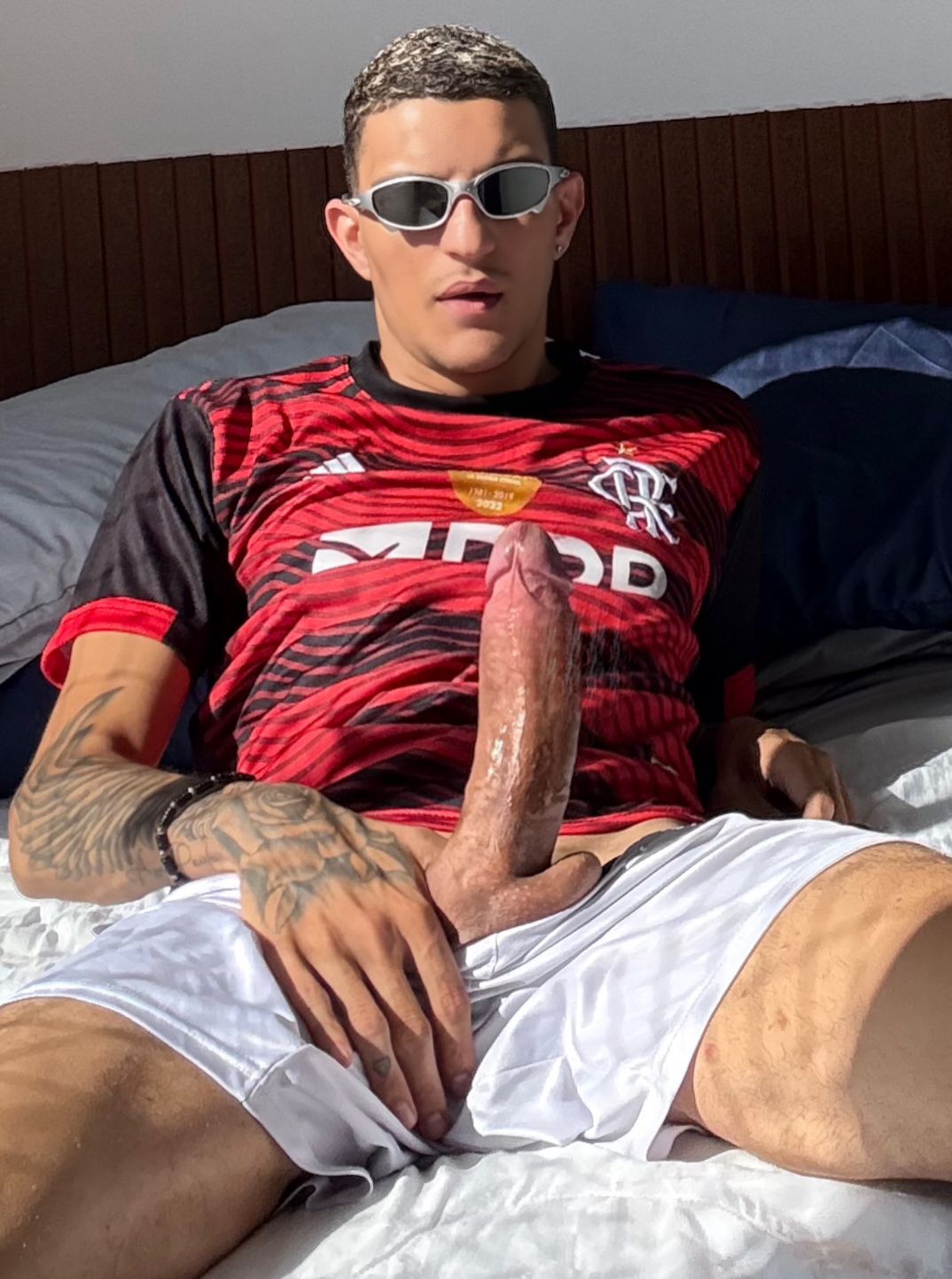 garoto de programa - Júnior Detonador