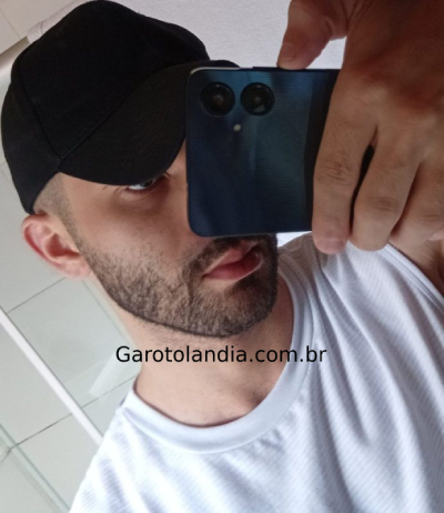 garoto de programa - Miguel Torres
