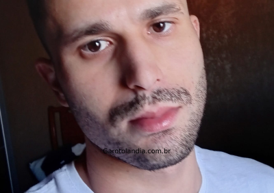 garoto de programa - Miguel Torres