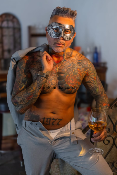 garoto de programa - Paulo Baiano