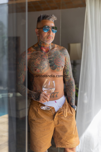 garoto de programa - Paulo Baiano