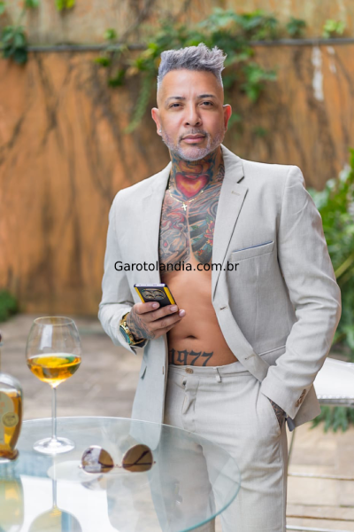 garoto de programa - Paulo Baiano