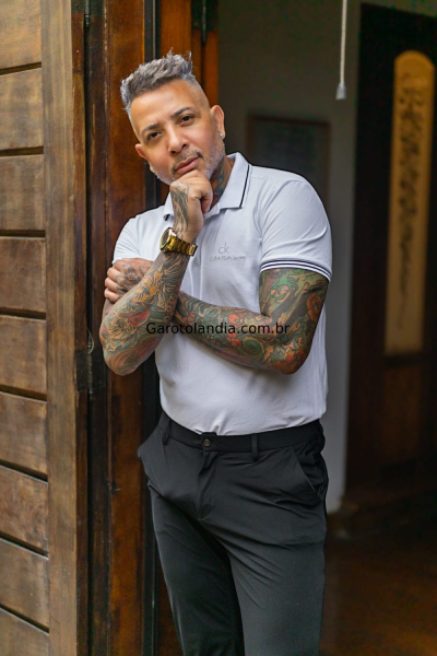 garoto de programa - Paulo Baiano