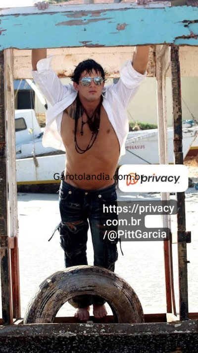 Pitty - garotos de programa