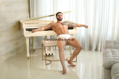 thiago Fenix - garotos de programa
