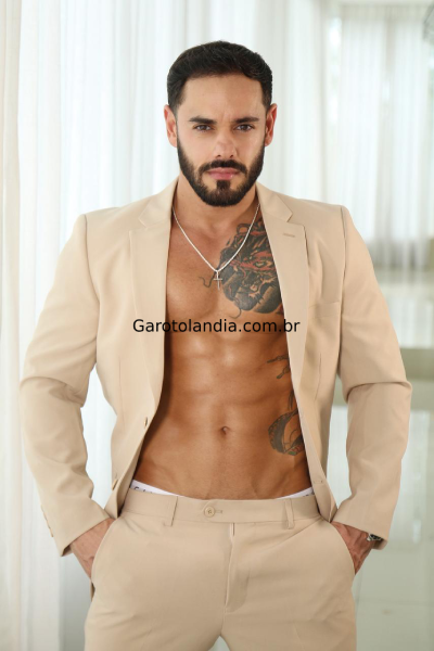 thiago Fenix - garotos de programa