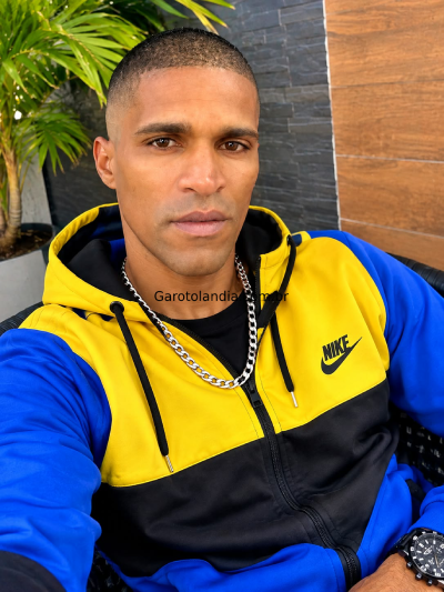 garoto de programa - Wallas Verner
