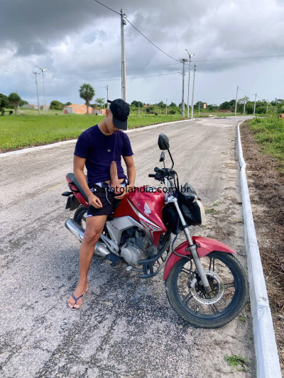 garoto de programa - Well Pedreiro 24 CM